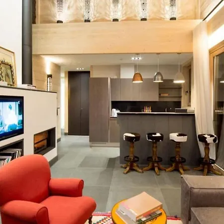 8bdr Elegant And Modern Chalet With Pool * Lens